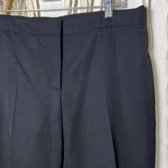 Alexander McQueen Black Wool Cuffed Cropped Trouser Size 46/US12 - Picture 2 of 11